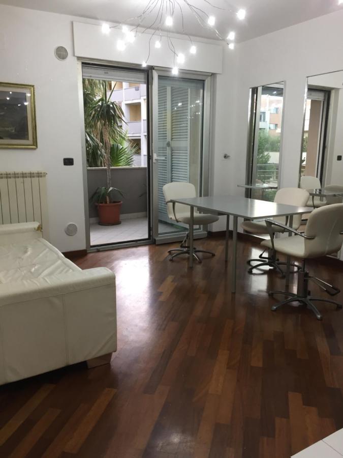 佩斯卡拉Casa Delle Sorprese公寓 外观 照片